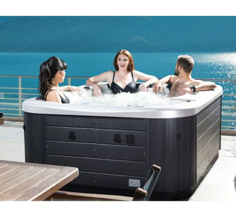 Jaquar Neon (3 Seater) (WSP-SLV-SPA3S2060VX)